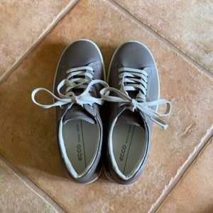 Ecco shoes